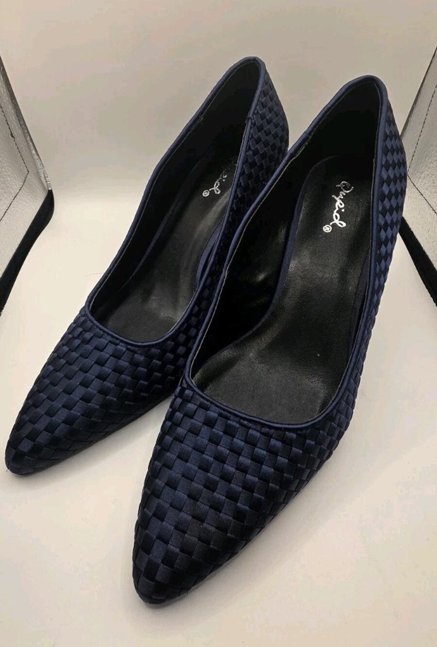 Qupid Women's Navy Blue Woven Pointed Toe Pumps Heels Size 7